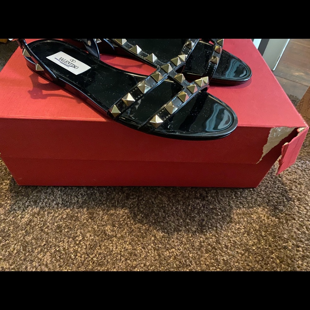 Valentino Rockstud Jelly T-Strap Sandals Black PVC Women's Size 36 - Picture 2 of 7